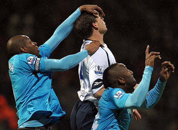 在孔蒂的领 在孔蒂的领