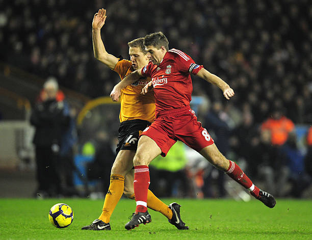 以其敏锐的 以其敏锐的