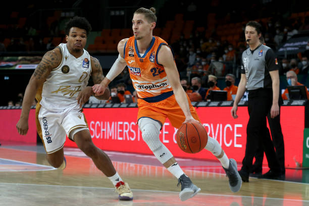 结合双方近 结合双方近